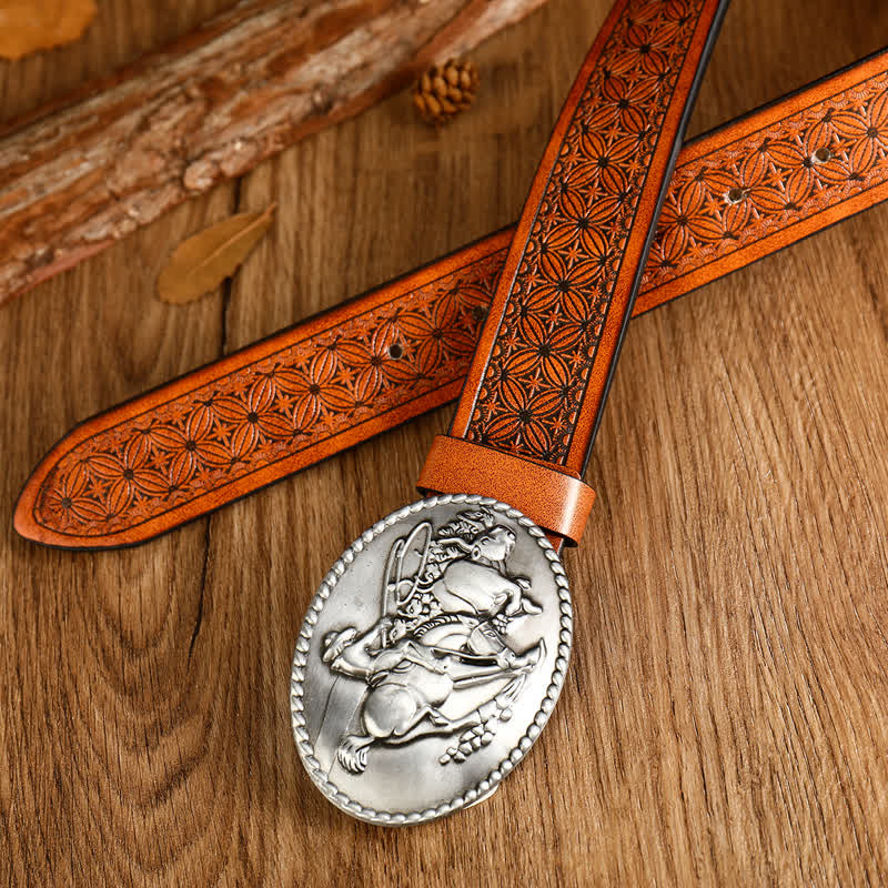 Cintura in pelle con fibbia geometrica a forma di cavallo da corsa da uomo