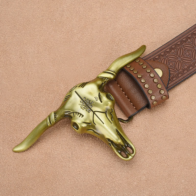 Cintura da uomo in pelle goffrata con rivetto a testa di bovino western