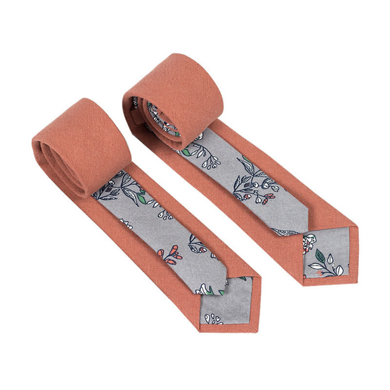 Cravatta da uomo con motivo patchwork floreale a quadri