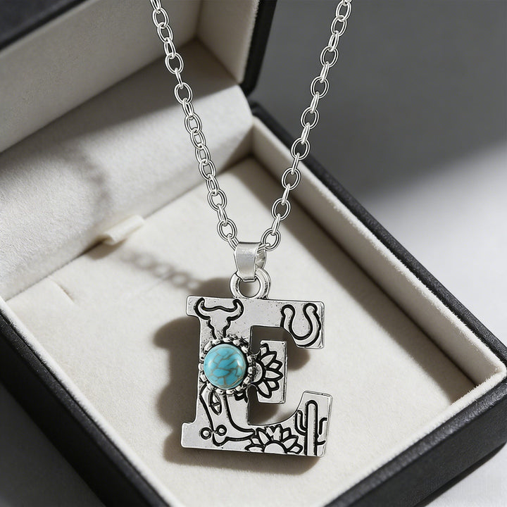 Collana vintage con ciondolo a forma di iniziale turchese - E - image 11
