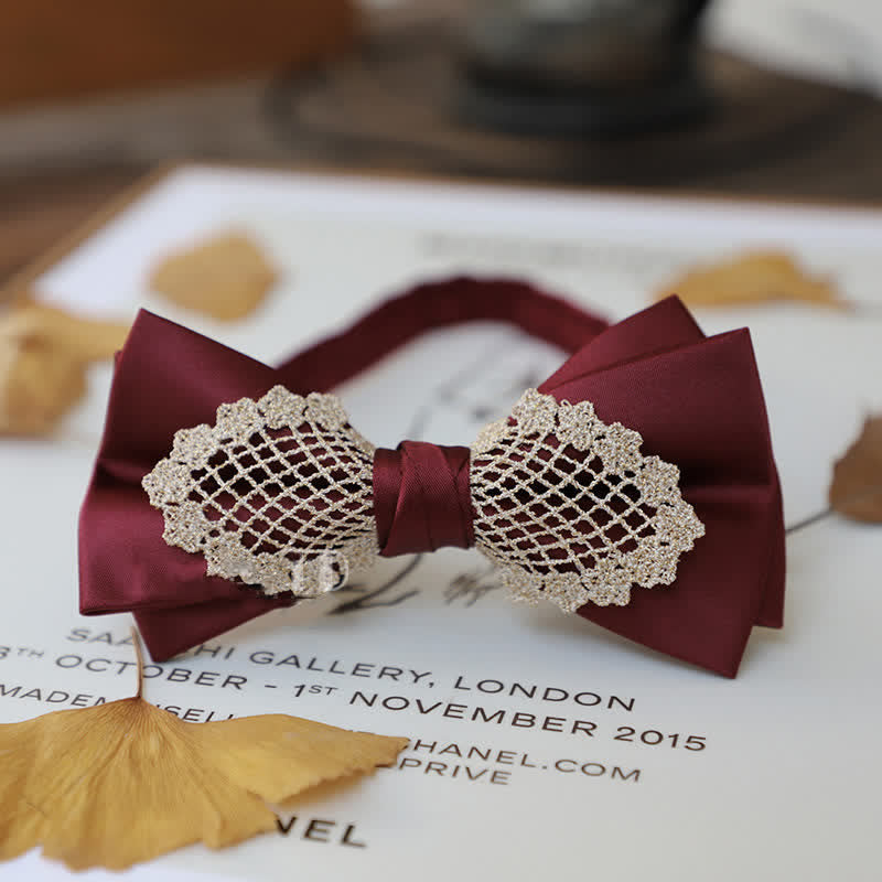 Papillon elegante in pizzo floreale da uomo