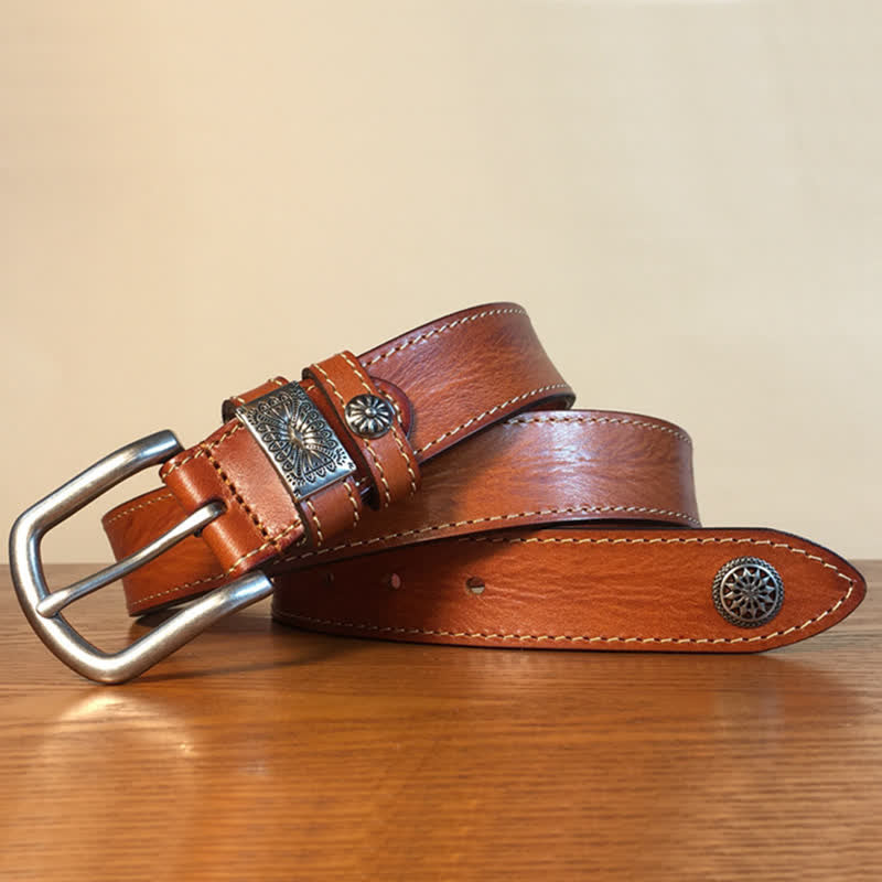 Cintura da uomo in pelle piena fiore con decorazione a rivetti vintage