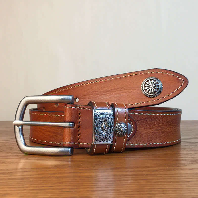 Cintura da uomo in pelle piena fiore con decorazione a rivetti vintage