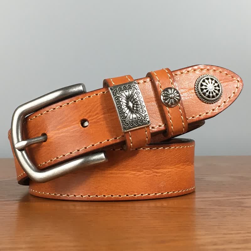 Cintura da uomo in pelle piena fiore con decorazione a rivetti vintage