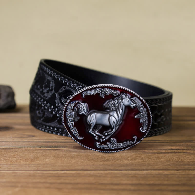 Cintura in pelle fai da te da uomo con fibbia a forma di cavallo in corsa in smalto rosso