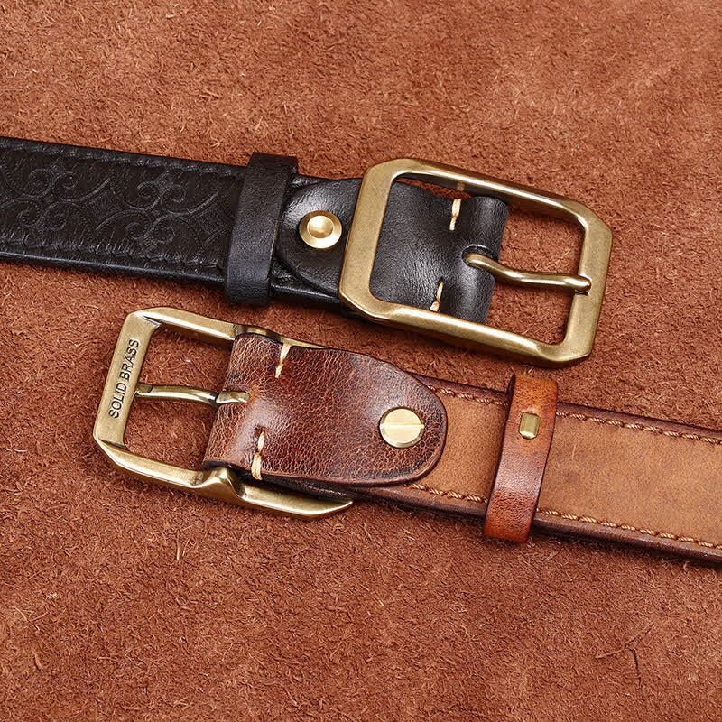 Cintura in pelle con fibbia in ottone di lusso con cinturino intagliato da uomo