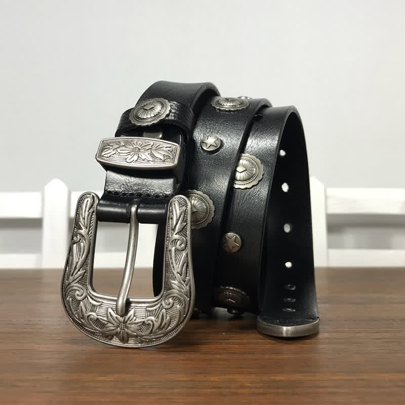 Cintura in pelle con borchie rotonde decorative e personalità