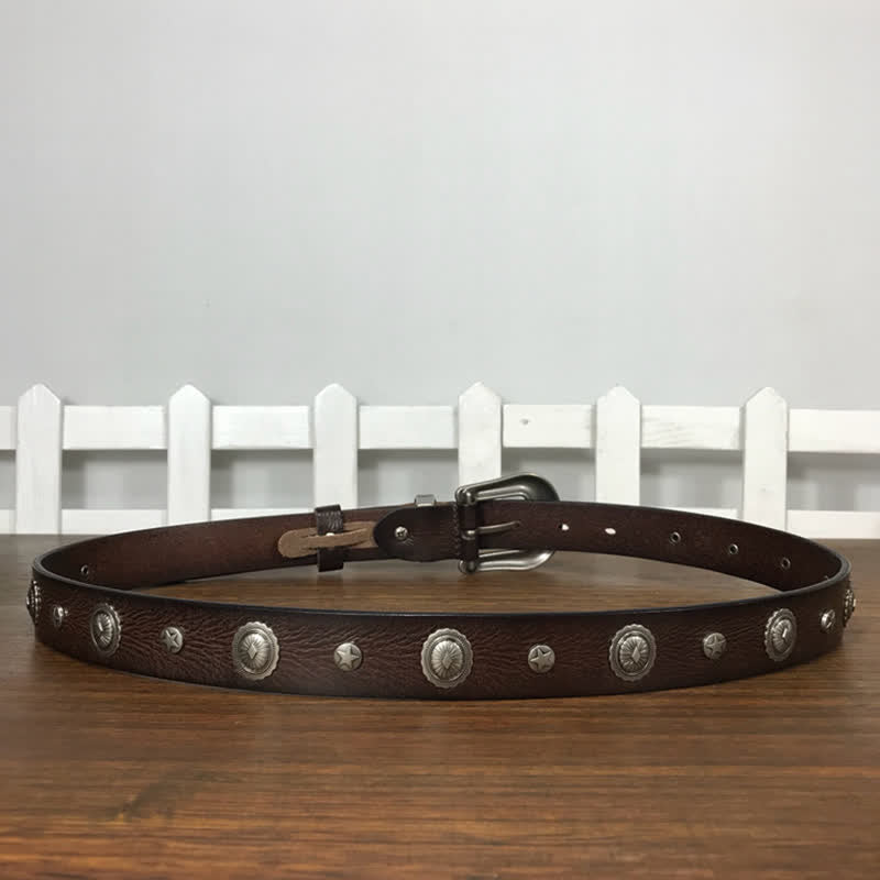 Cintura in pelle con borchie rotonde decorative e personalità
