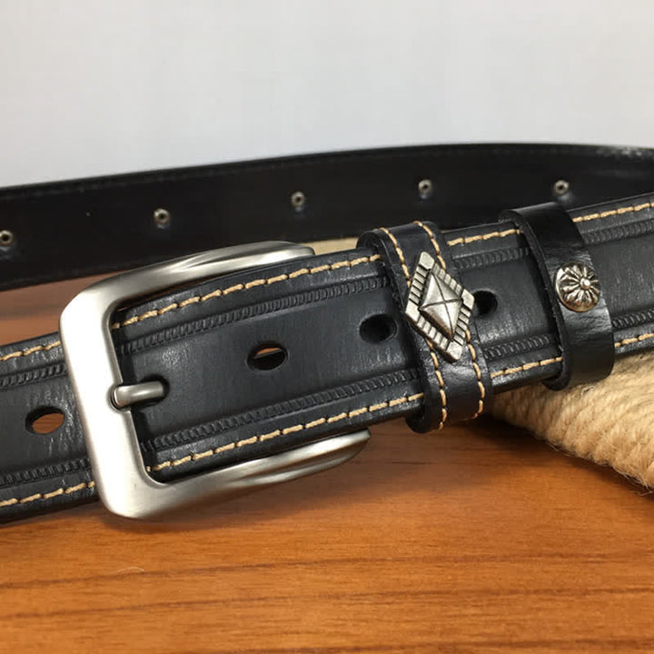 Cintura in pelle con borchie a forma di tigre unica
