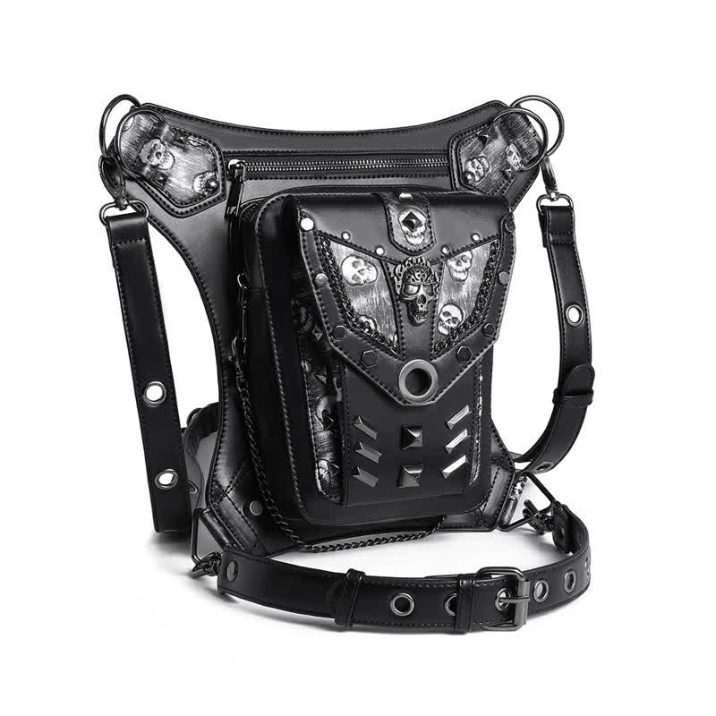 Borsa da gamba con catena Steampunk e decorazione a borchie con teschio