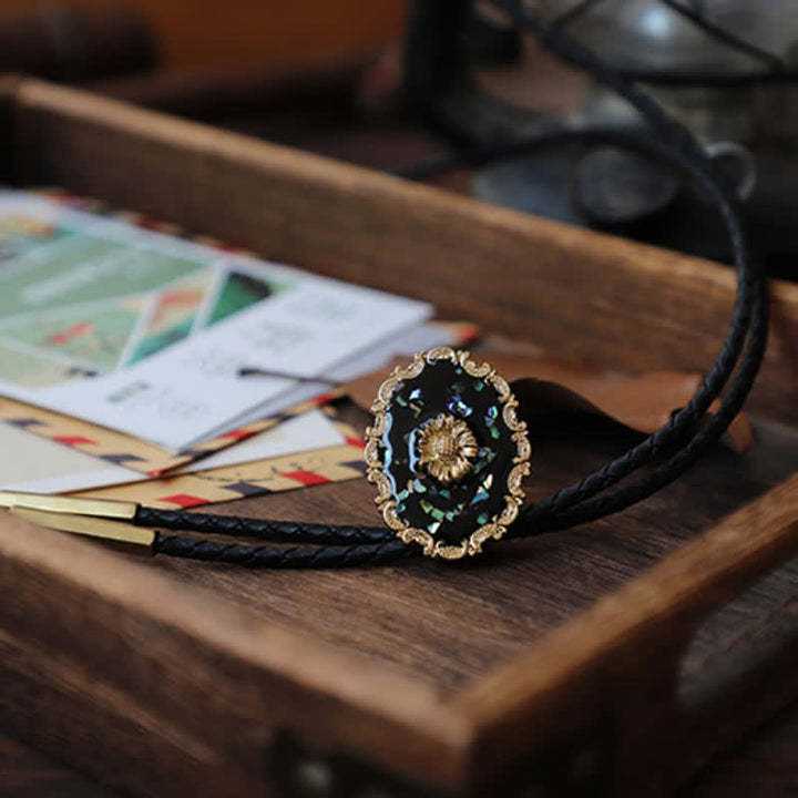 Cravatta Bolo con Girasole in Stile Vintage e Dettagli in Oro