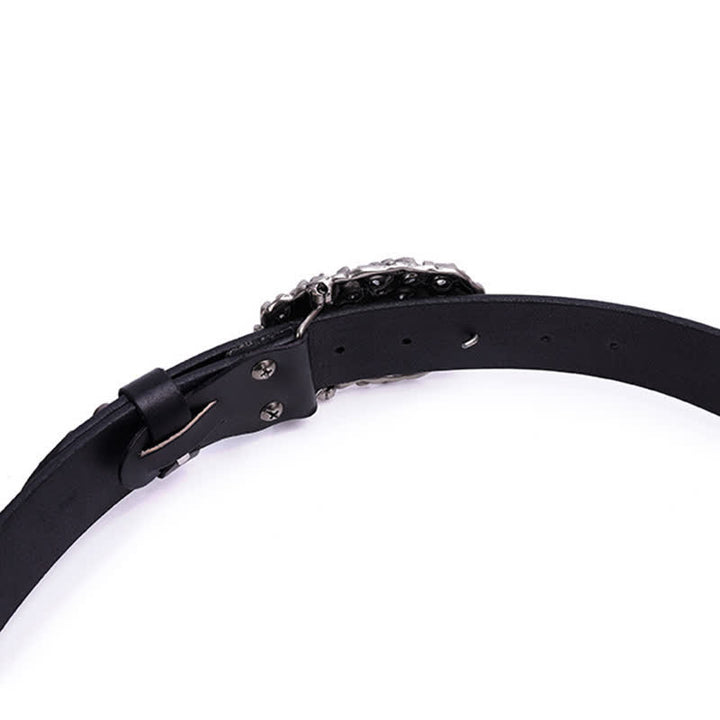 Cintura da uomo in pelle con fibbia liscia e rivetti a forma di serpente
