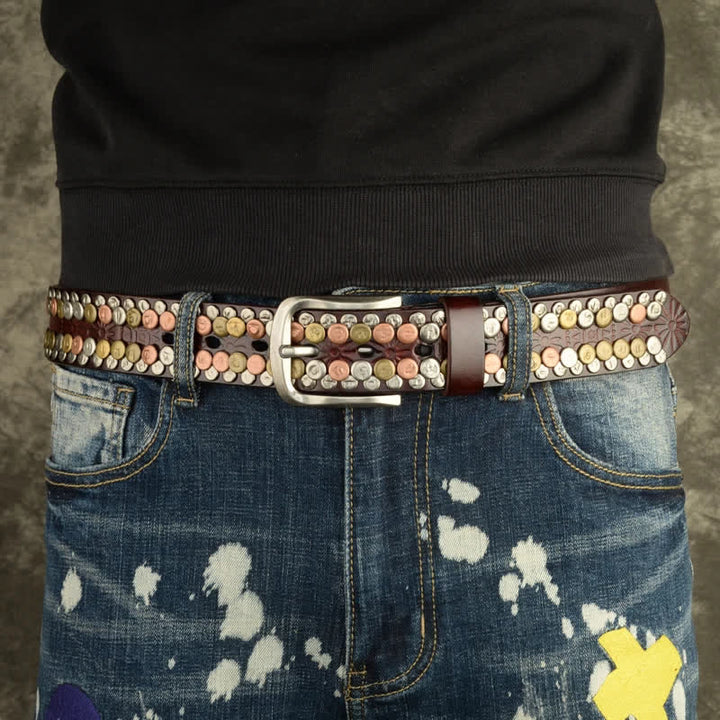 Cintura da uomo in pelle con borchie e bottoni multicolori