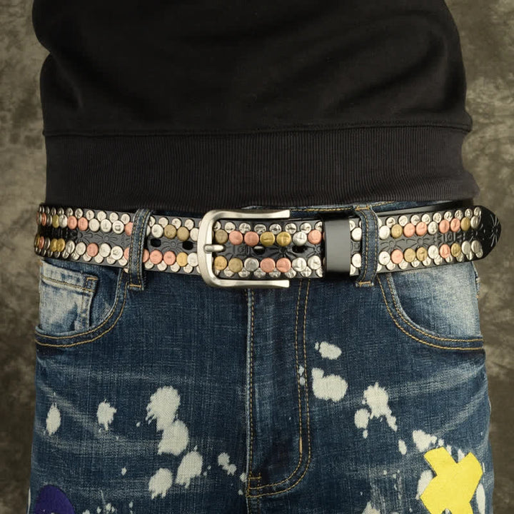 Cintura da uomo in pelle con borchie e bottoni multicolori