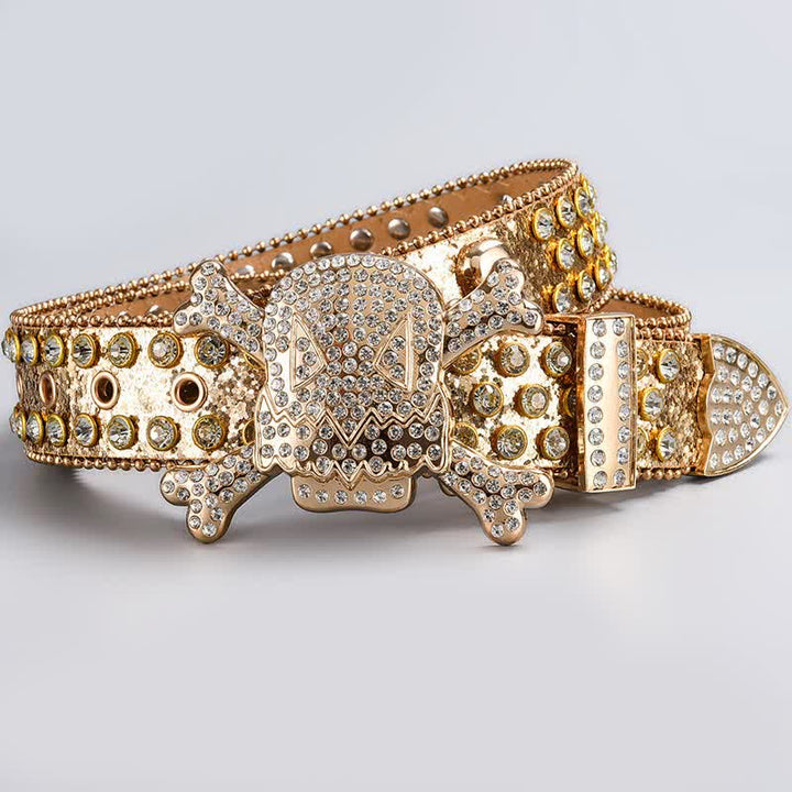 Cintura in pelle tempestata di strass di cristallo con testa di teschio