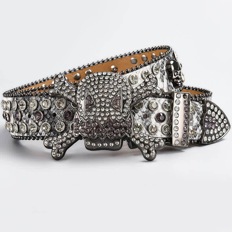 Cintura in pelle tempestata di strass di cristallo con testa di teschio