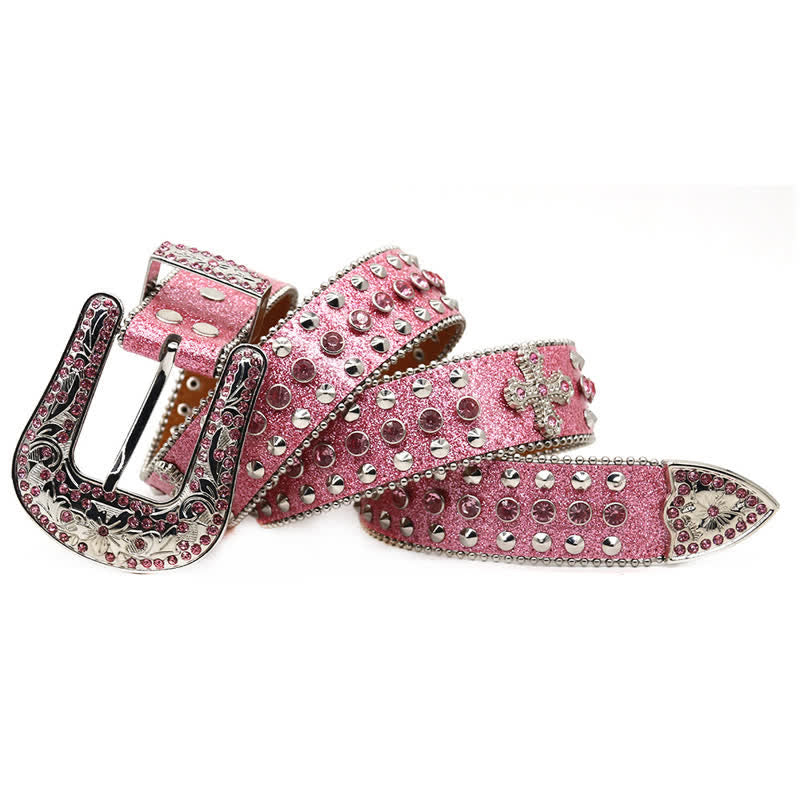 Cintura in pelle con borchie di strass e croce gotica alla moda