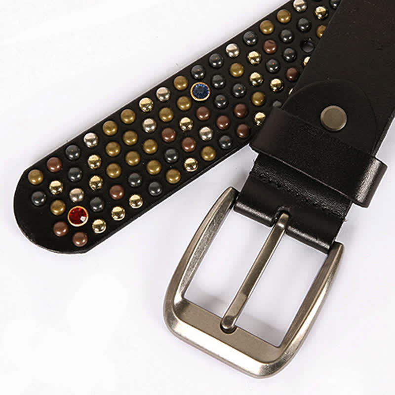 Cintura in pelle con borchie e strass, elegante