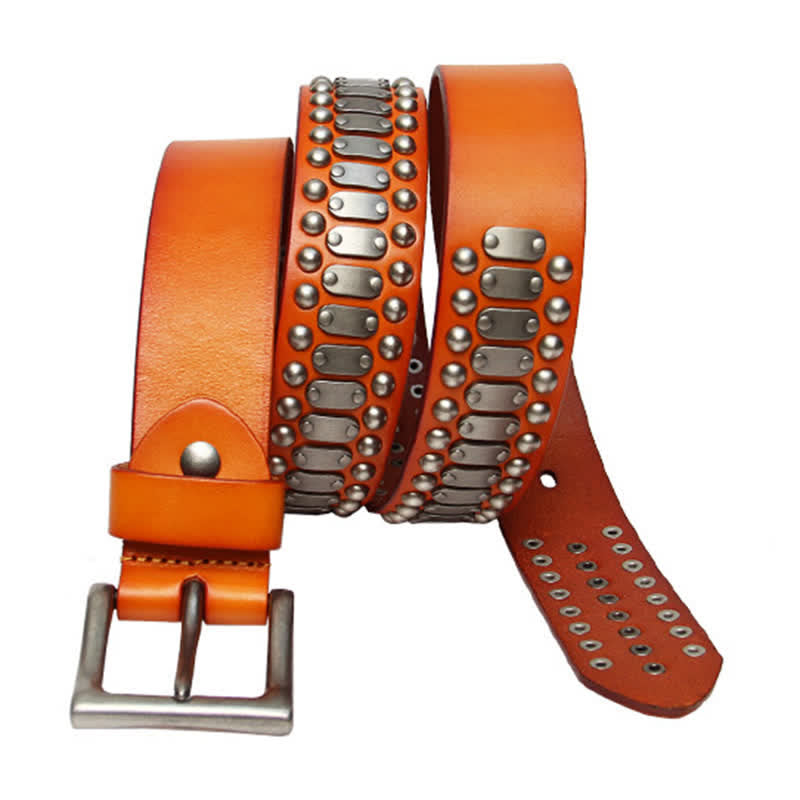 Cintura in pelle con borchie e rivetti in metallo casual e cool