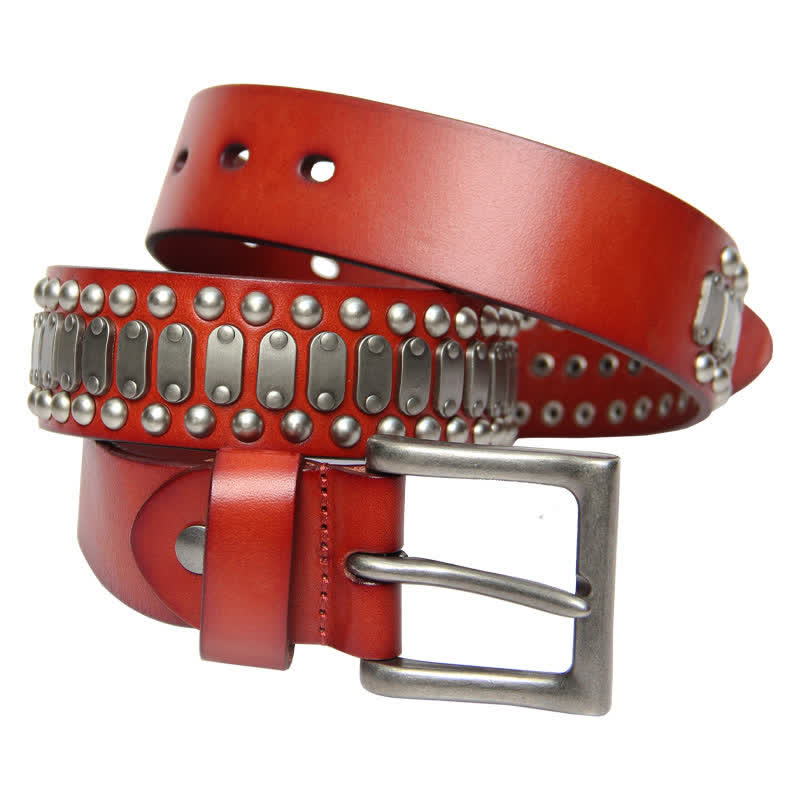 Cintura in pelle con borchie e rivetti in metallo casual e cool