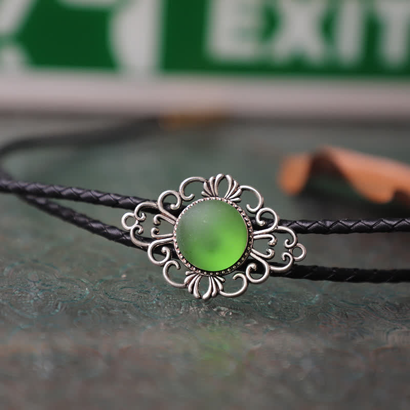 Cravatta Bolo con ciondolo in smalto colorato finto Artsy - Verde - Pelle PU - image 5