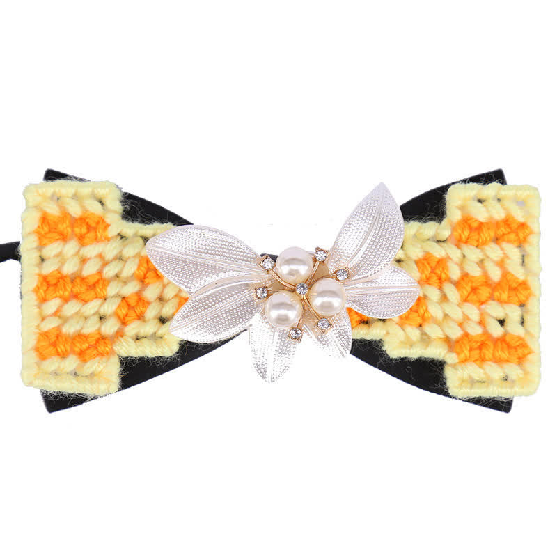 Papillon da uomo in lana intrecciata con perle e fiori di pietra - Giallo - image 9