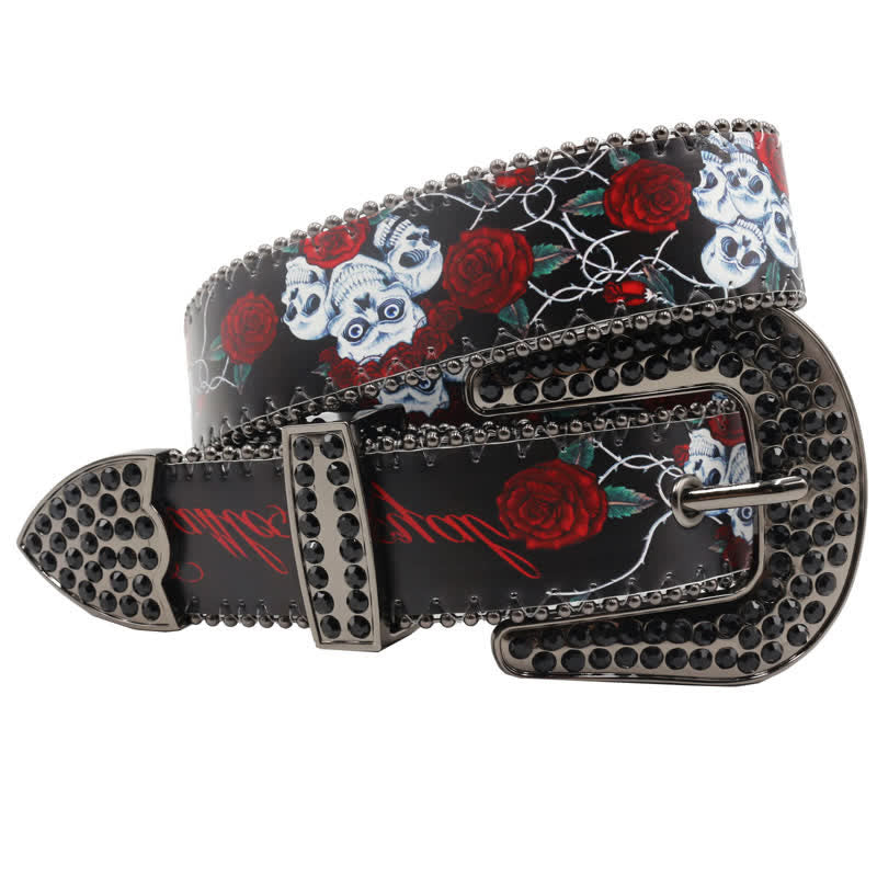 Cintura in pelle stampata con scheletro di rosa e strass gotici