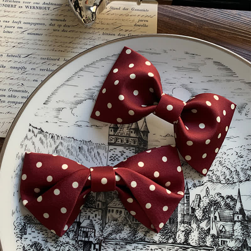 Papillon elegante a pois bianchi da uomo