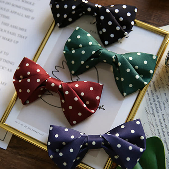 Papillon elegante a pois bianchi da uomo
