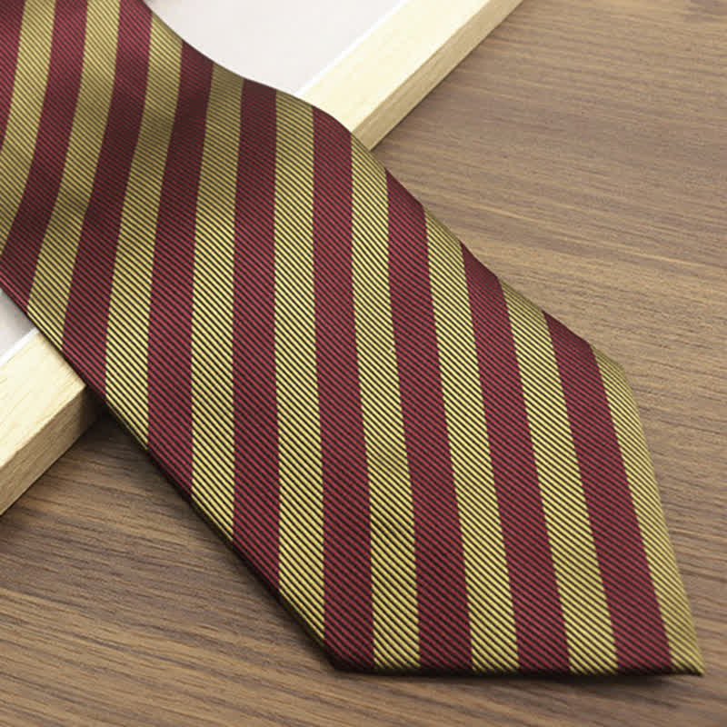 Cravatta classica da uomo a righe larghe in vera seta