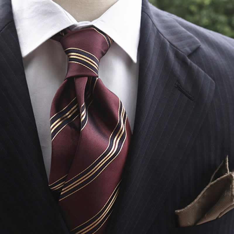 Cravatta classica da uomo a righe larghe in vera seta