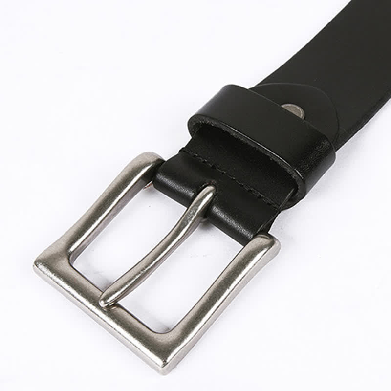 Cintura unisex in pelle con borchie a croce e teschio
