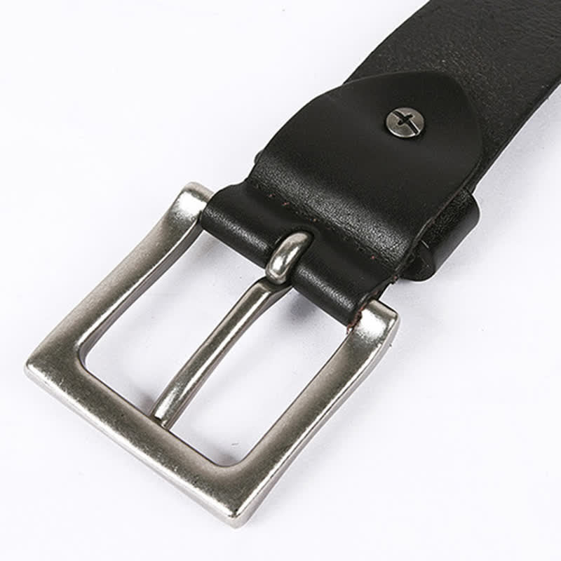 Cintura unisex in pelle con borchie a croce e teschio