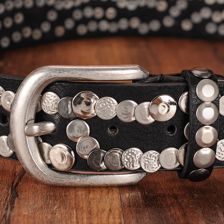 Cintura in pelle con borchie e piastra metallica alla moda da donna