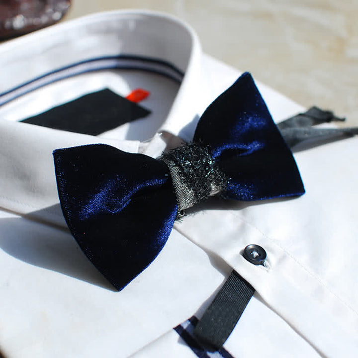 Papillon in velluto lucido blu navy da uomo