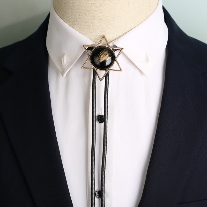 Cravatta Bolo con colletto in pietra preziosa a forma di stella esagramma