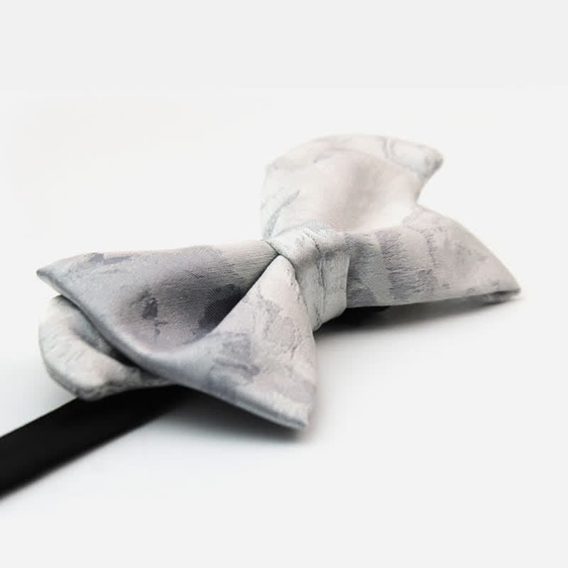 Papillon elegante grigio bianco in pura seta da uomo