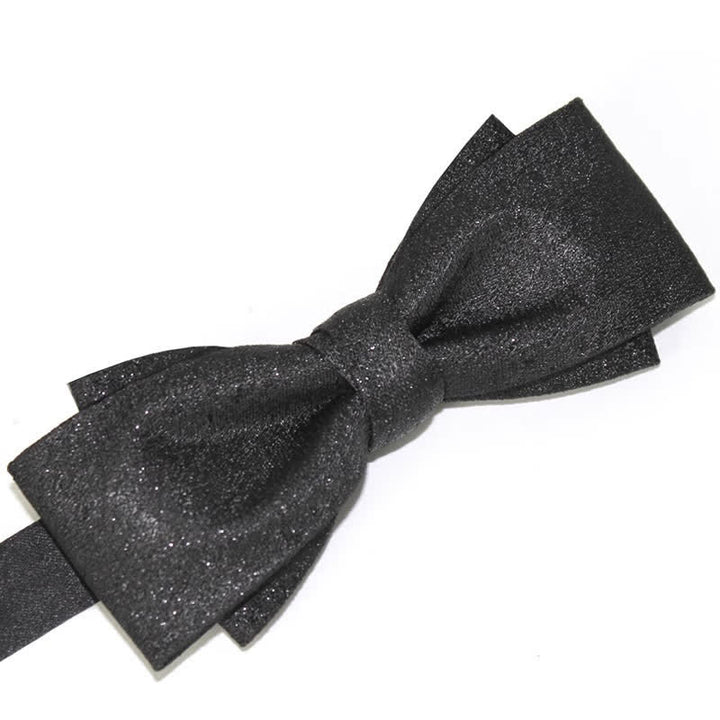 Papillon nero elegante e scintillante da uomo
