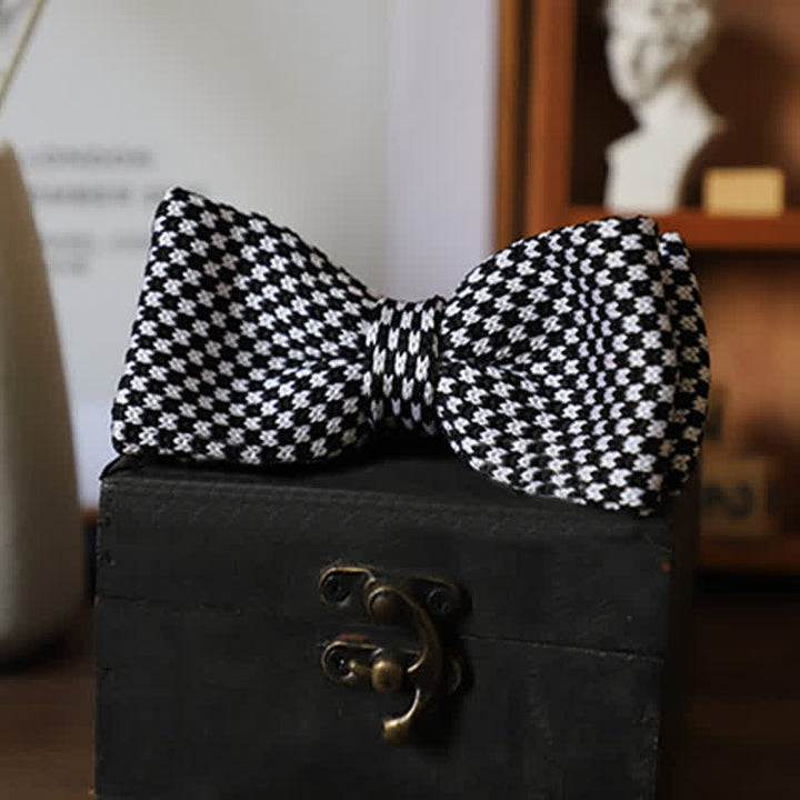 Papillon a righe a scacchi bianco e nero da uomo