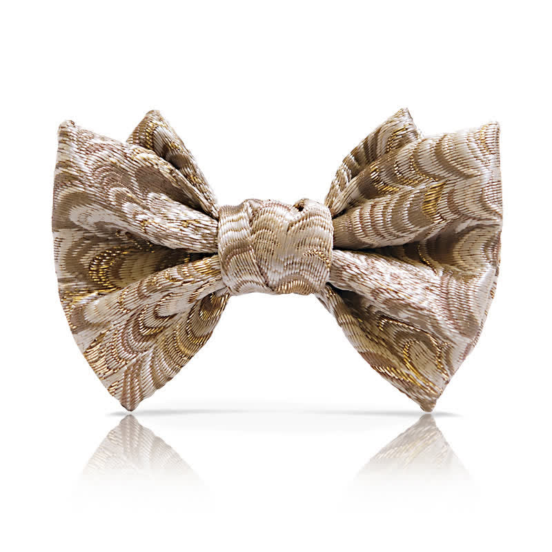 Papillon oversize a punta con motivo a spina di pesce in jacquard dorato da uomo