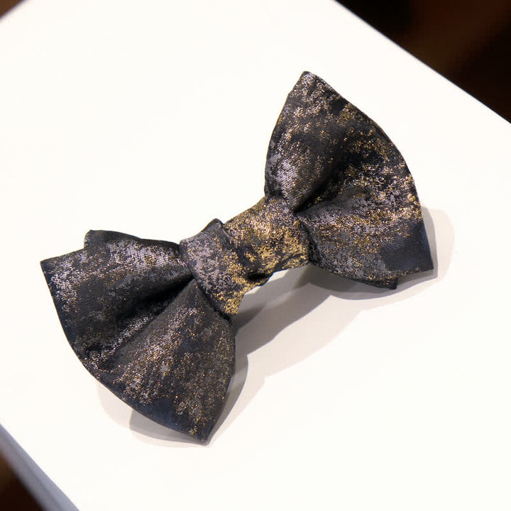 Papillon da uomo vintage con fili dorati chiari e lucidi
