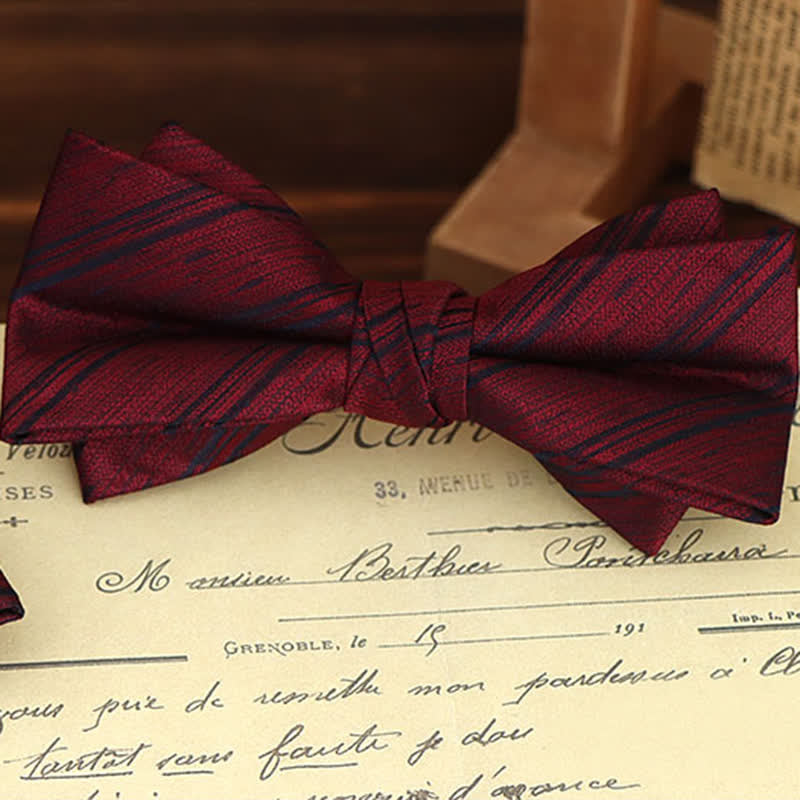 Set di 2 fazzoletti con papillon e motivo floreale bordeaux da uomo