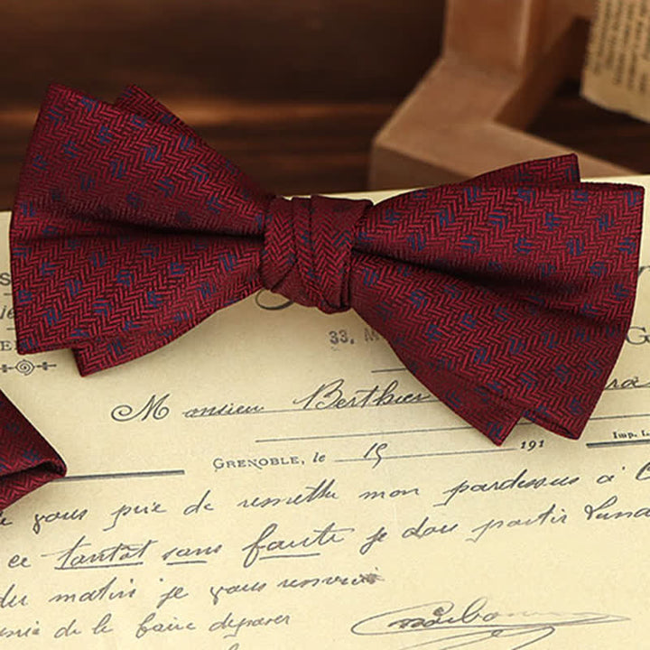 Set di 2 fazzoletti con papillon e motivo floreale bordeaux da uomo