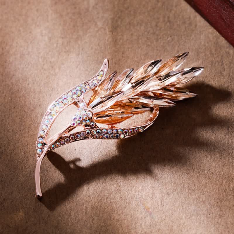 Spilla da donna con spiga di grano dorata e strass