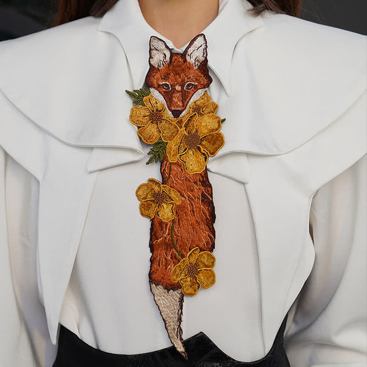 Cravatta con cerniera ricamata con fiori di volpe vintage da donna