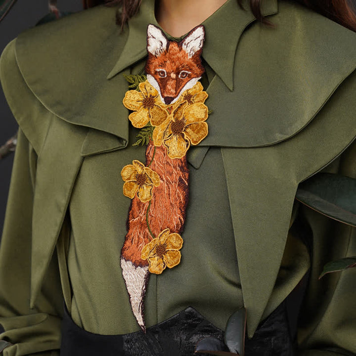 Cravatta con cerniera ricamata con fiori di volpe vintage da donna