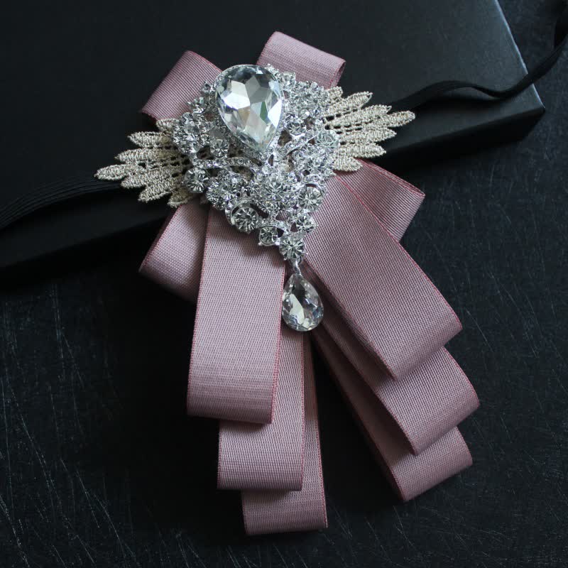 Cravatta a farfalla con nastro pendente in strass di cristallo retrò - Bordo rosa - image 18