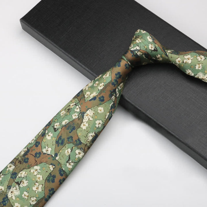 Cravatta da uomo con piccoli fiori bianchi verde foresta
