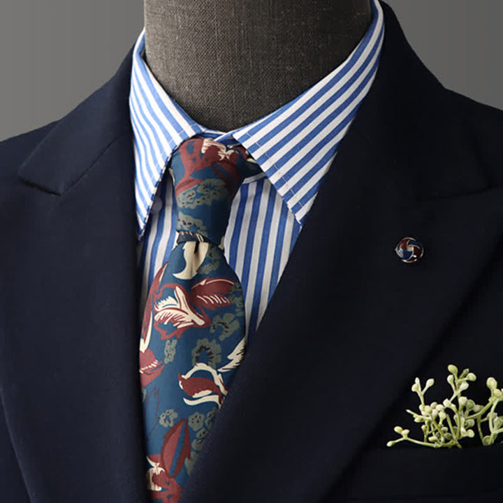 Cravatta da uomo con motivo floreale blu navy e rosso