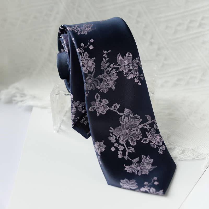 Cravatta elegante da uomo con motivo floreale Iris